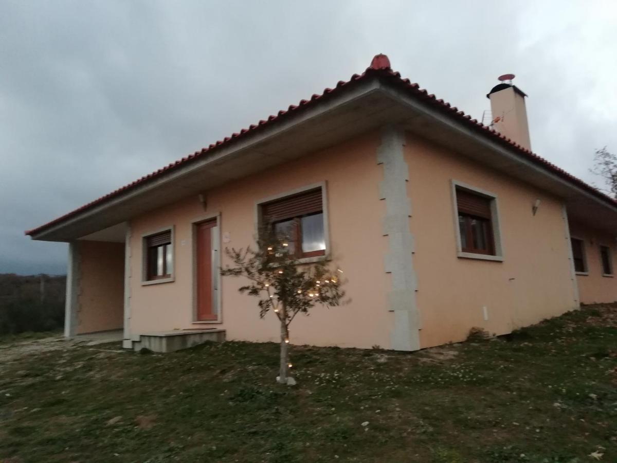Casa Da Fonte Em Prada, ויניאיס מראה חיצוני תמונה